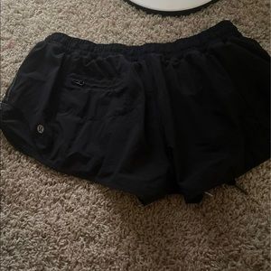 lululemon hotty hot shorts